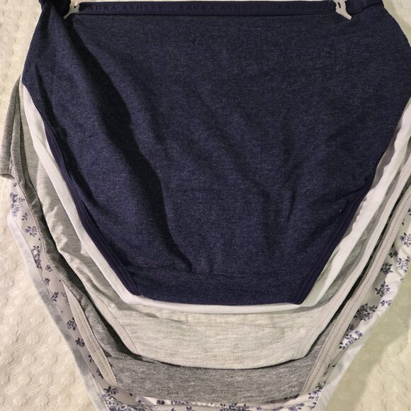 5 Pairs of Laura Ashley Organic Cotton Underwear - Picture 2 of 6